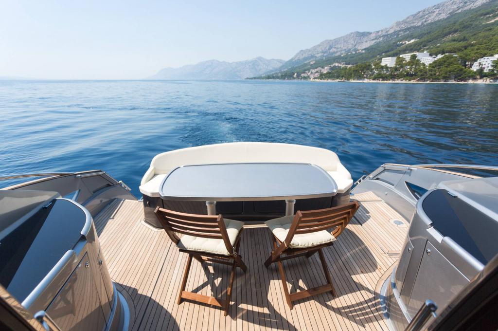 Catalog photo (may differ)