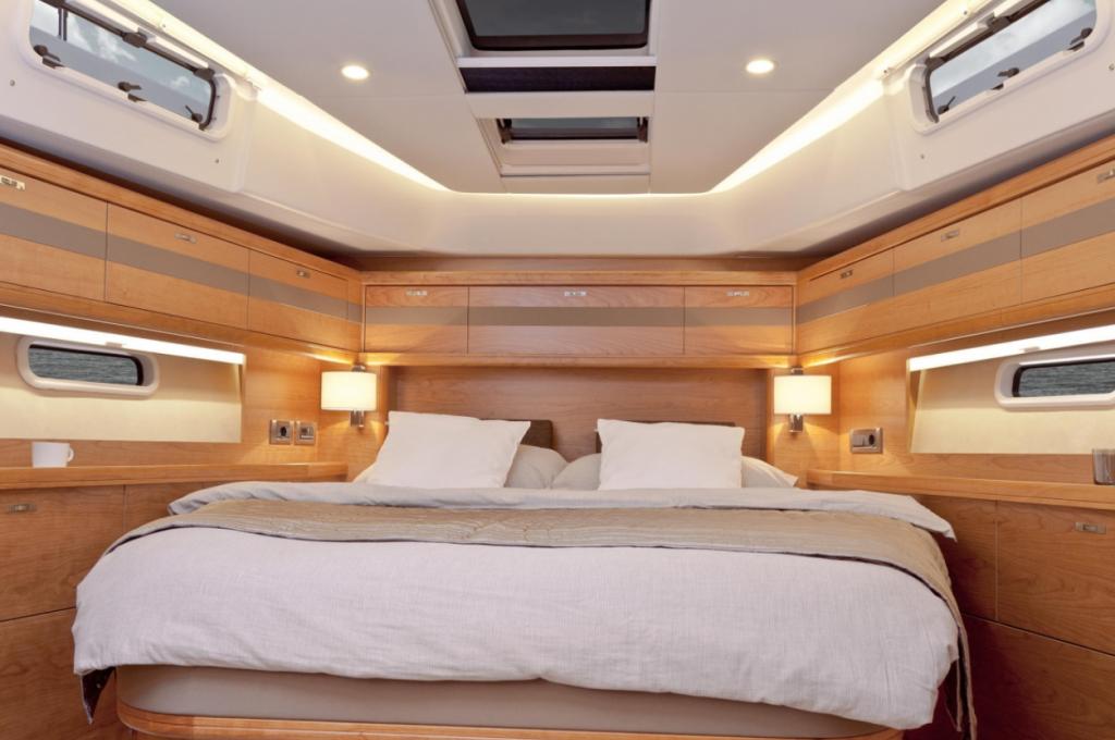 Catalog photo (may differ)