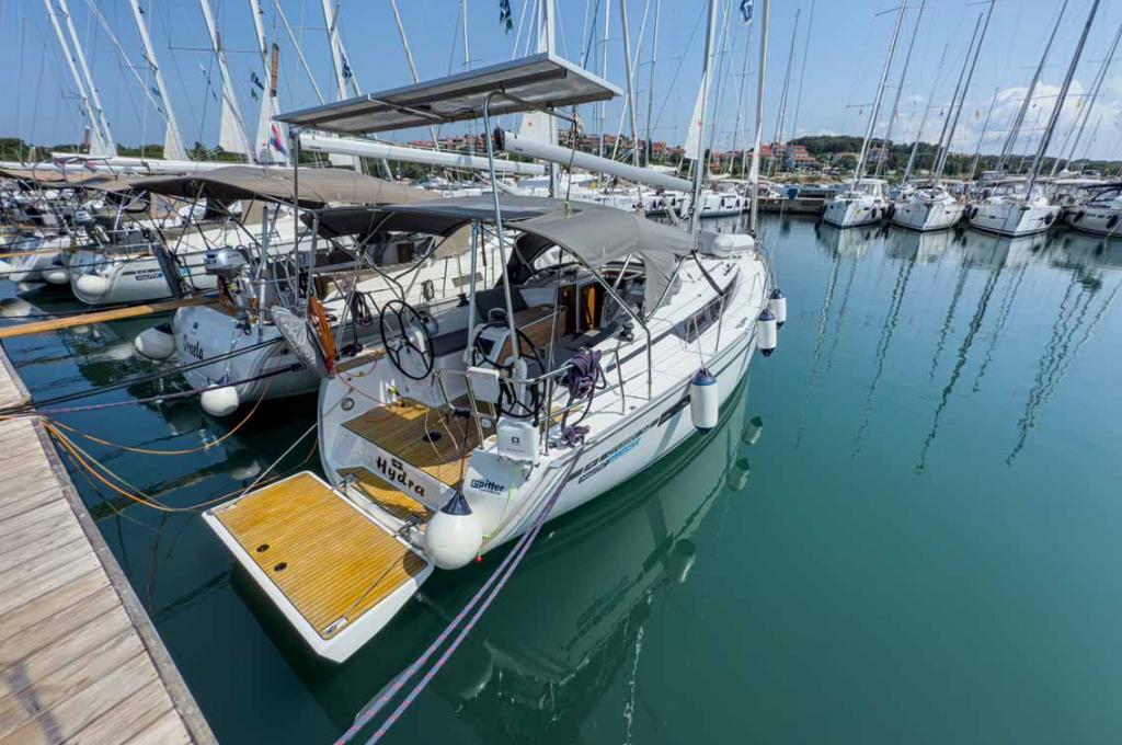 Catalog photo (may differ)