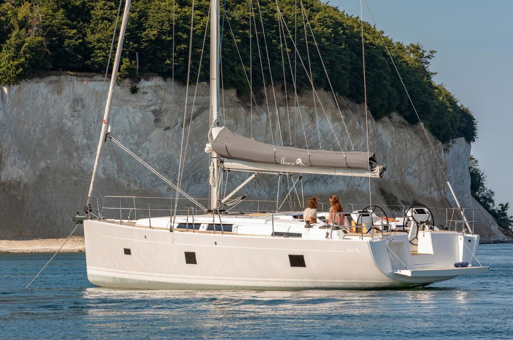 Catalog photo (may differ)