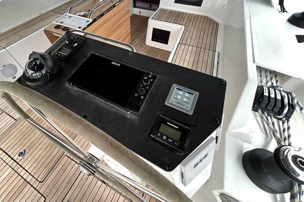 Catalog photo (may differ)