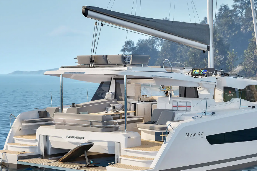 Catalog photo (may differ)