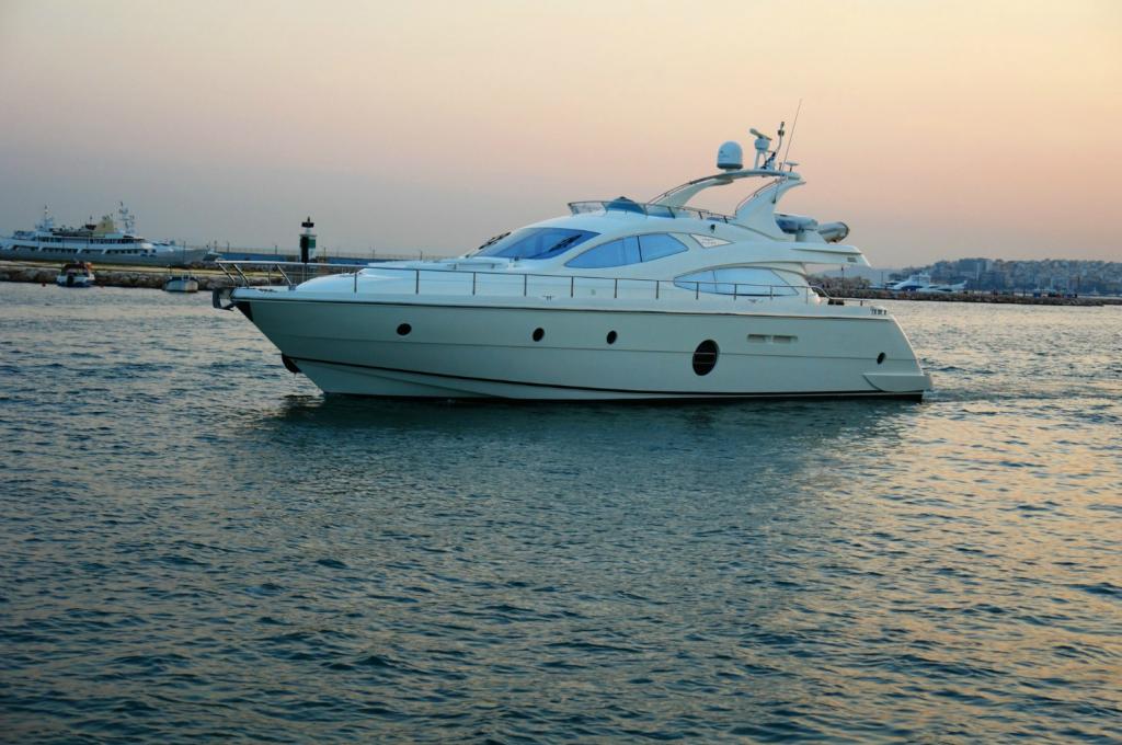 Catalog photo (may differ)