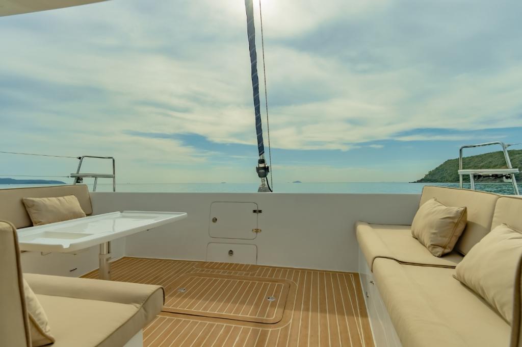 Catalog photo (may differ)