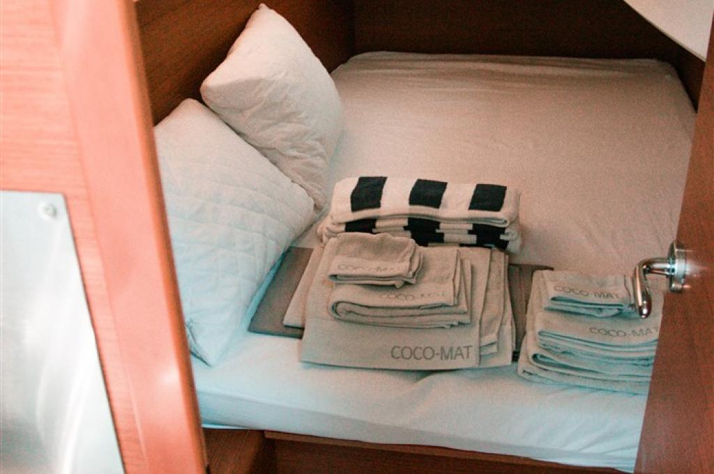 Catalog photo (may differ)