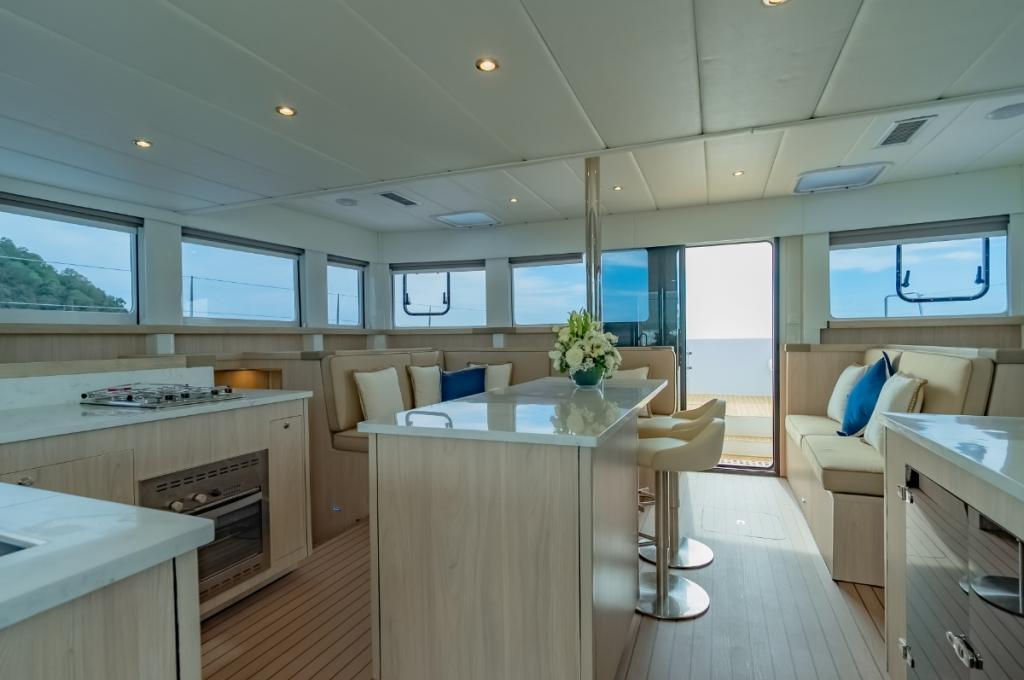 Catalog photo (may differ)