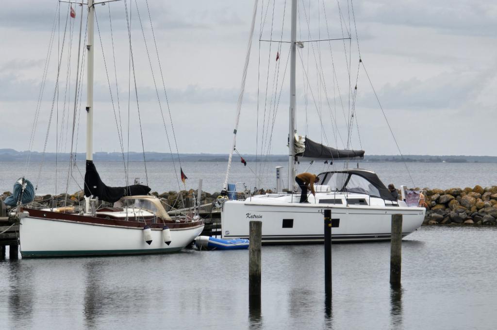 Original photo from a customer | taken on May 27, 2025 | Charter company has several identical yachts. Deviations are possible.