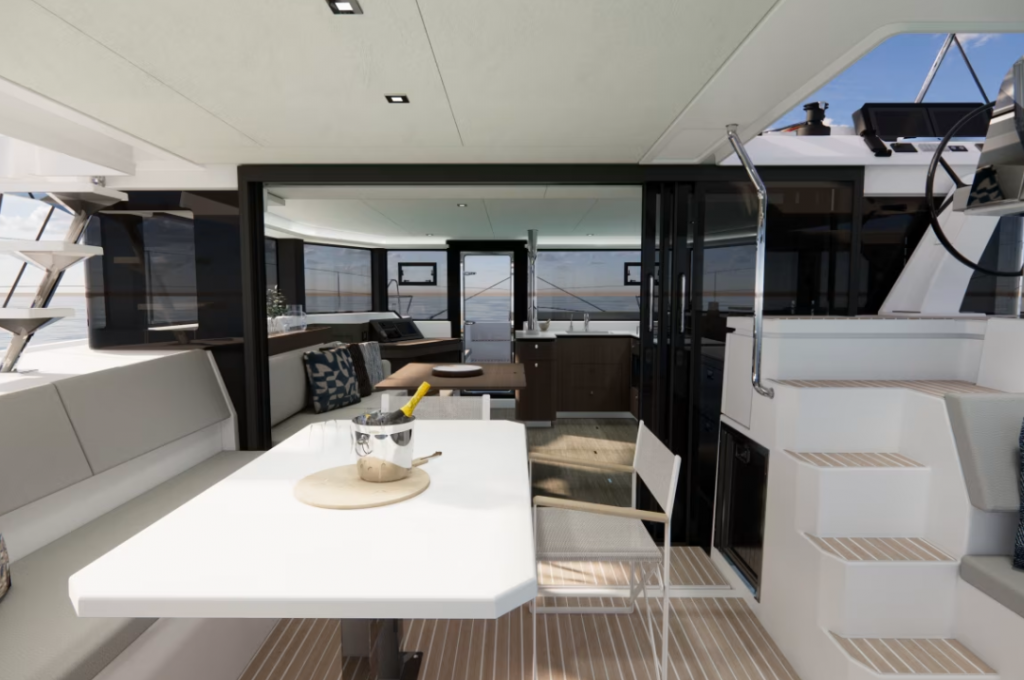 Catalog photo (may differ)