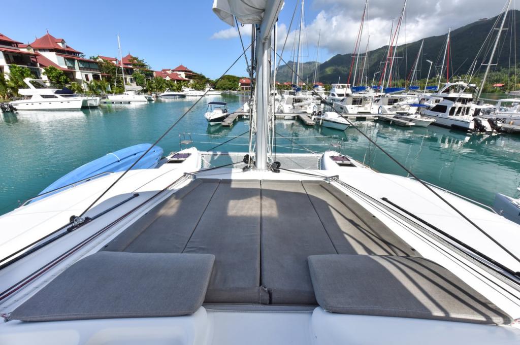 Catalog photo (may differ)