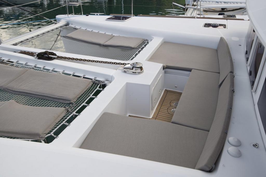 Catalog photo (may differ)