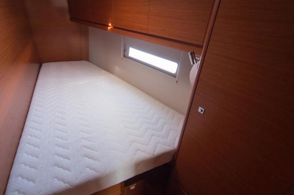 Catalog photo (may differ) | taken on May 16, 2018