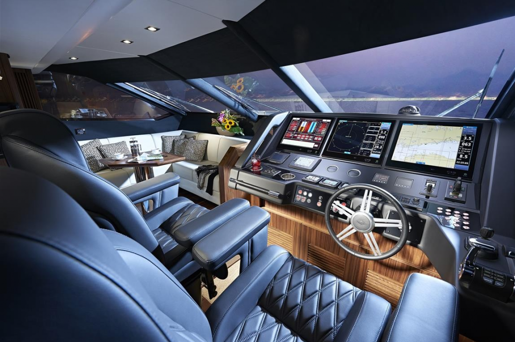 Catalog photo (may differ)