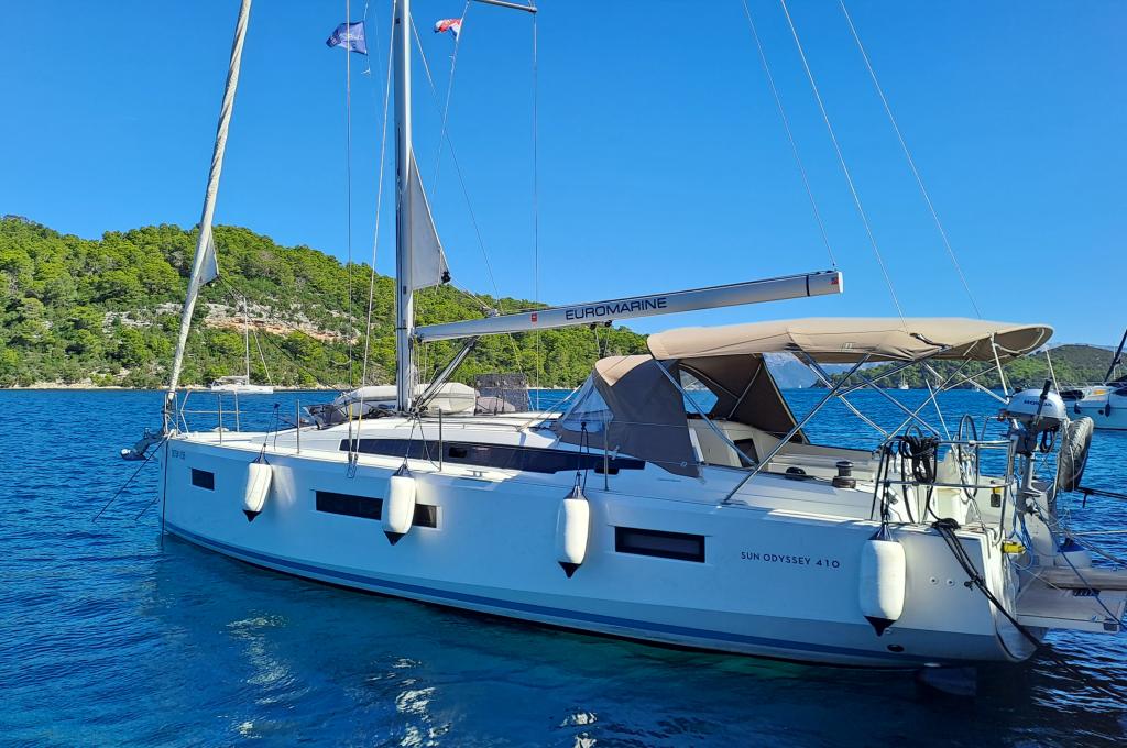 Original photo from a customer | taken on Sep 18, 2025