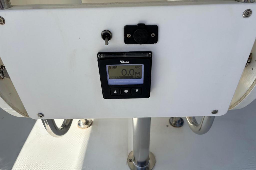 Catalog photo (may differ)