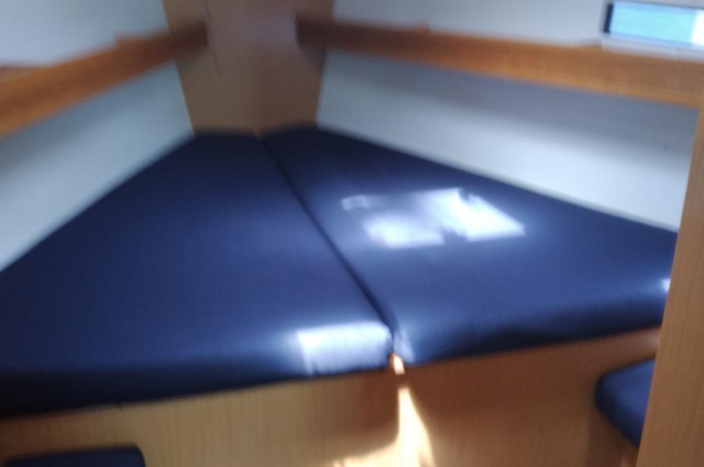 Catalog photo (may differ)