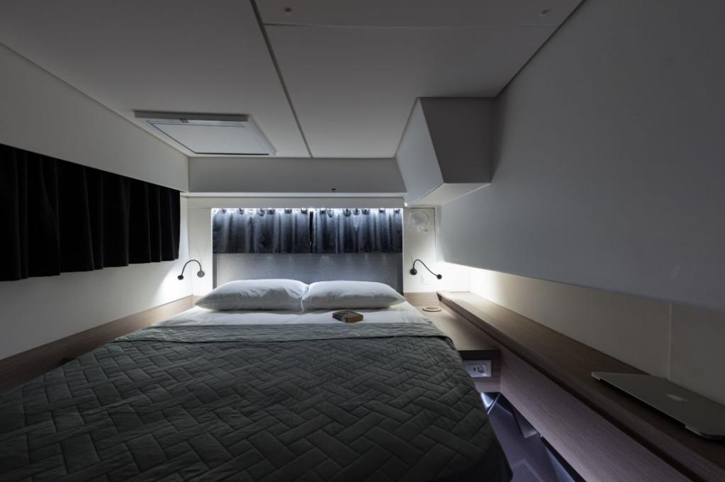 Catalog photo (may differ)