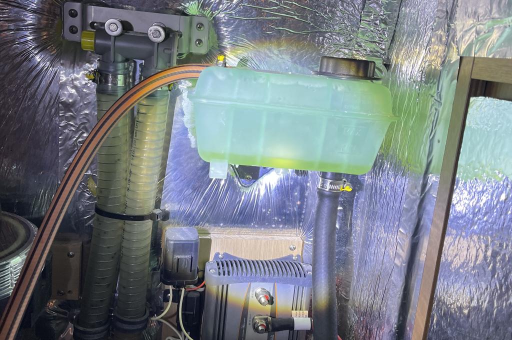 Original photo from a customer | Charter company has several identical yachts. Deviations are possible.