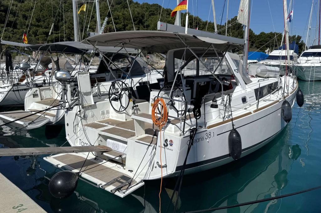 Original photo | taken on Mar 30, 2025