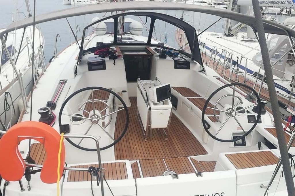 Catalog photo (may differ)