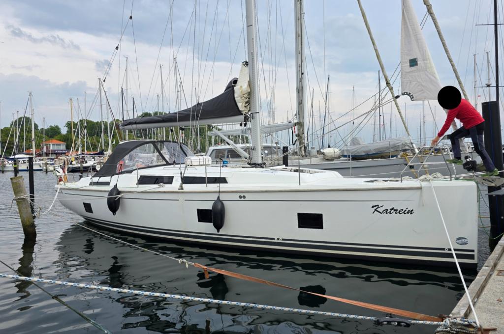 Original photo from a customer | taken on May 24, 2025 | Charter company has several identical yachts. Deviations are possible.