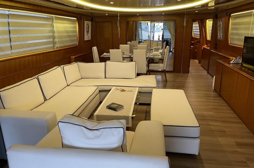 Original photo | taken on May 2, 2022