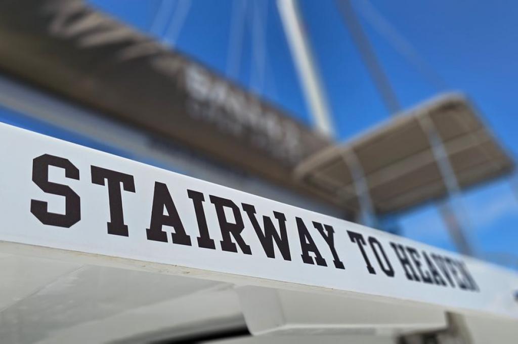 Catalog photo (may differ)