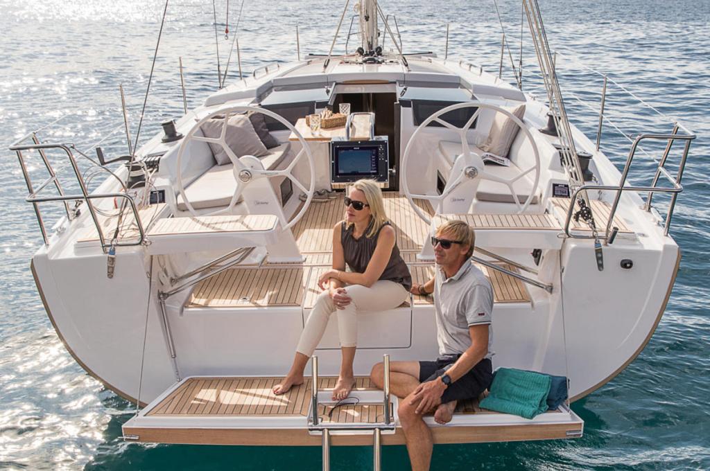 Catalog photo (may differ)