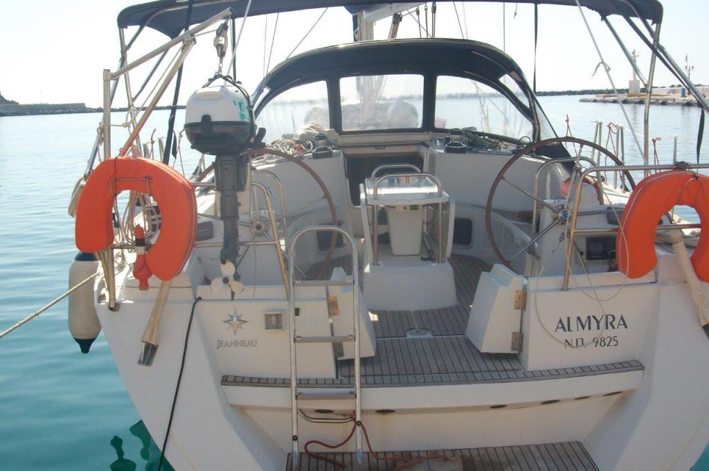 Catalog photo (may differ)