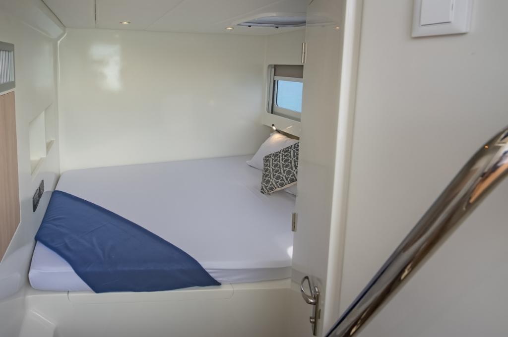 Catalog photo (may differ)