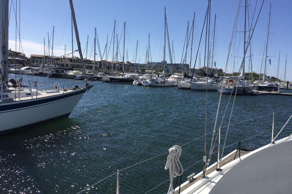 Original photo from a customer | taken on May 24, 2018 | Charter company has several identical yachts. Deviations are possible.