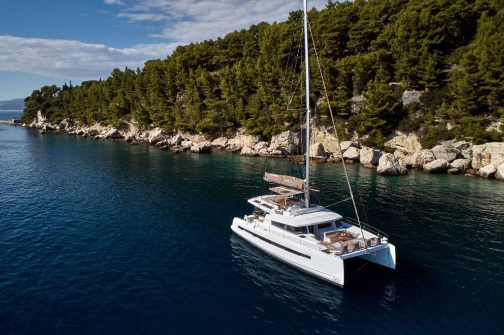 Catalog photo (may differ)