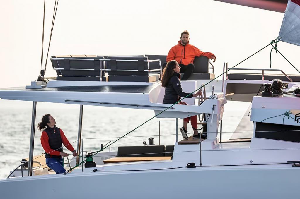 Catalog photo (may differ)