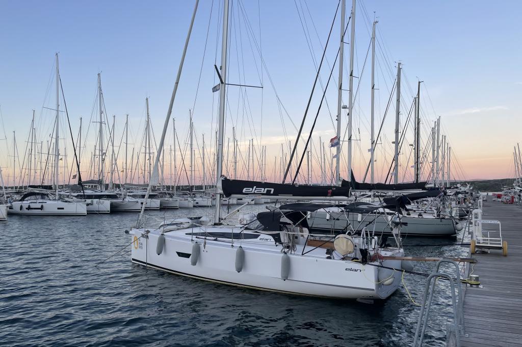 Original photo from a customer | taken on Oct 4, 2025