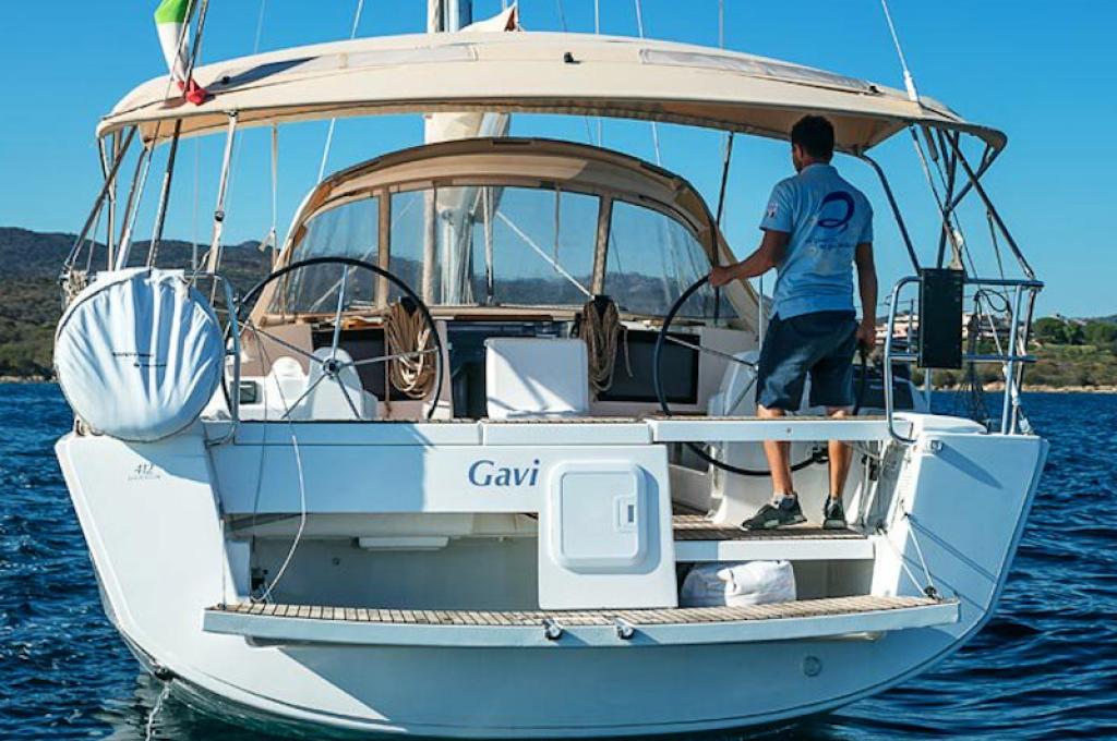 Catalog photo (may differ)