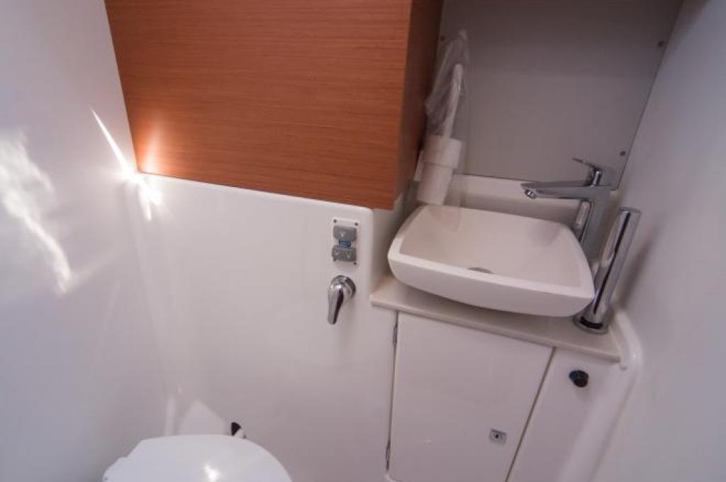 Catalog photo (may differ) | taken on May 16, 2018