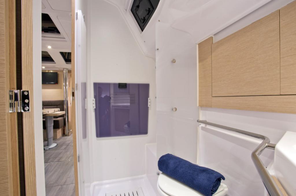 Catalog photo (may differ)