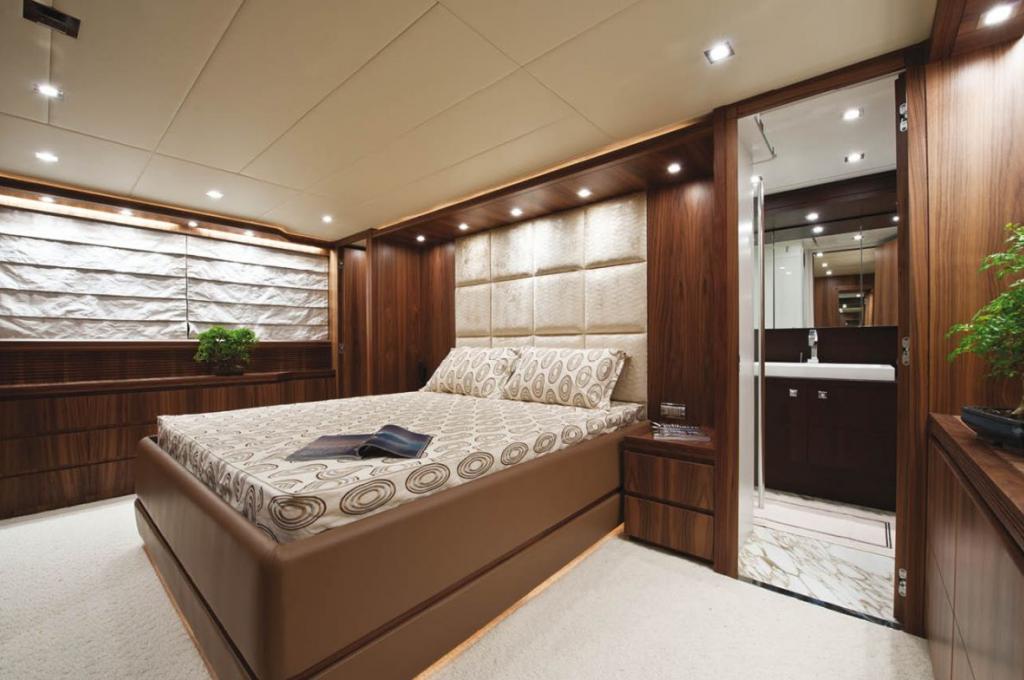 Catalog photo (may differ)