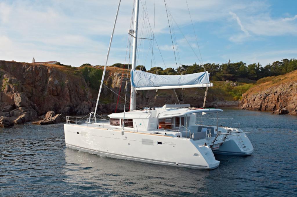 Catalog photo (may differ)