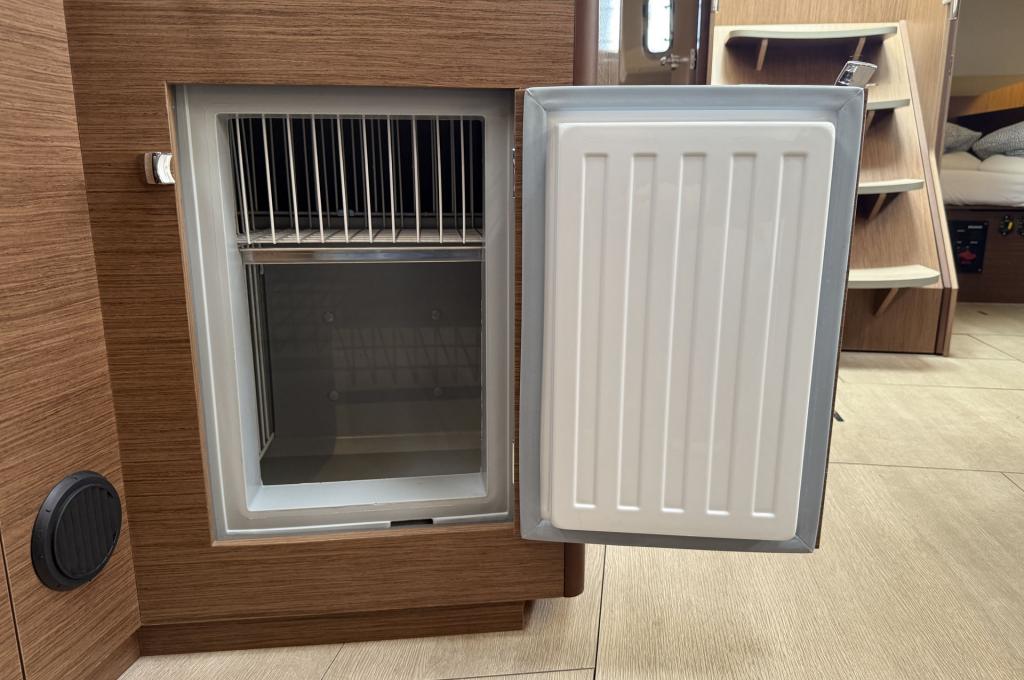 Original photo | taken on Apr 1, 2025