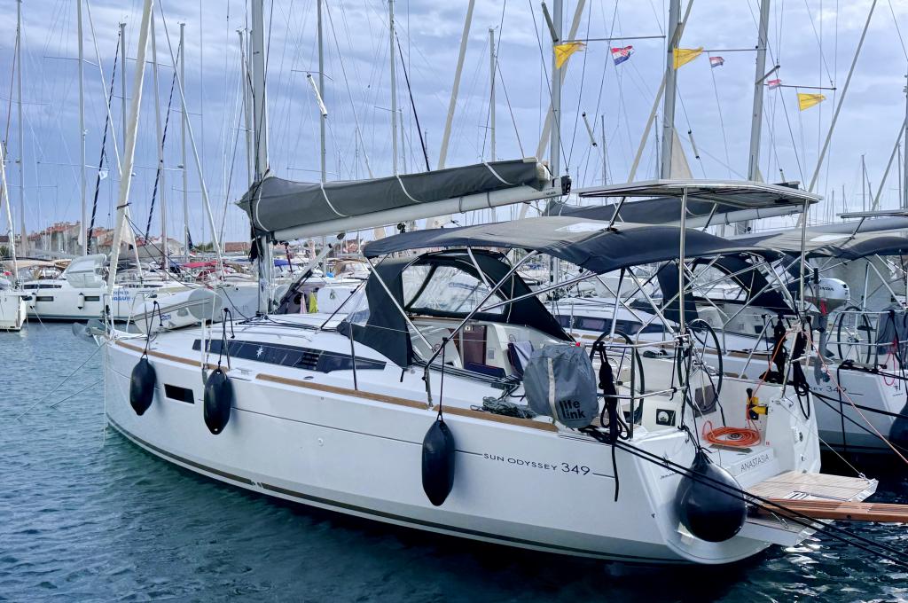 Original photo from a customer | taken on Sep 10, 2025