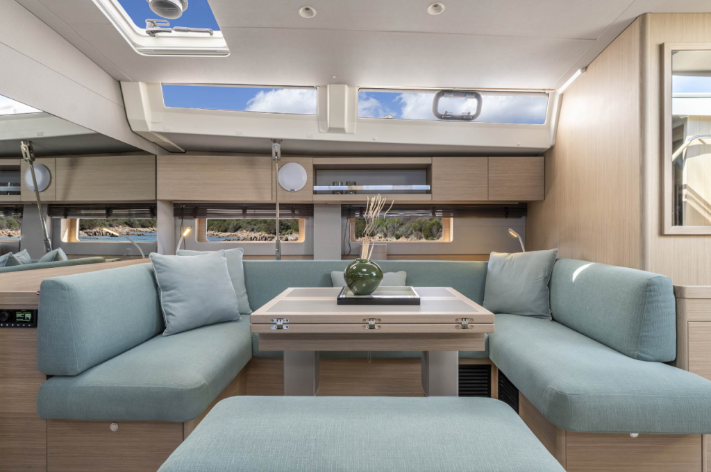 Catalog photo (may differ)