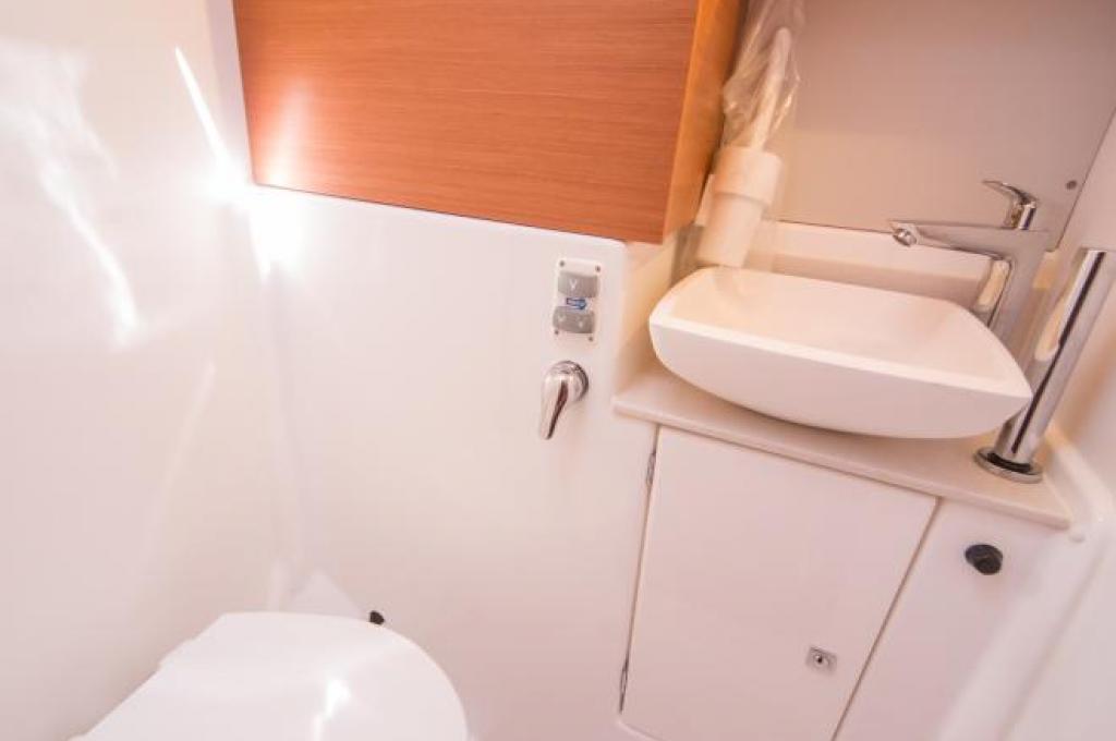 Catalog photo (may differ) | taken on May 16, 2018