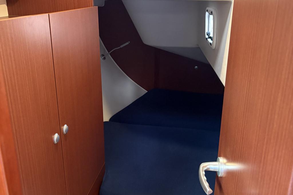 Original photo from a customer | Charter company has several identical yachts. Deviations are possible.