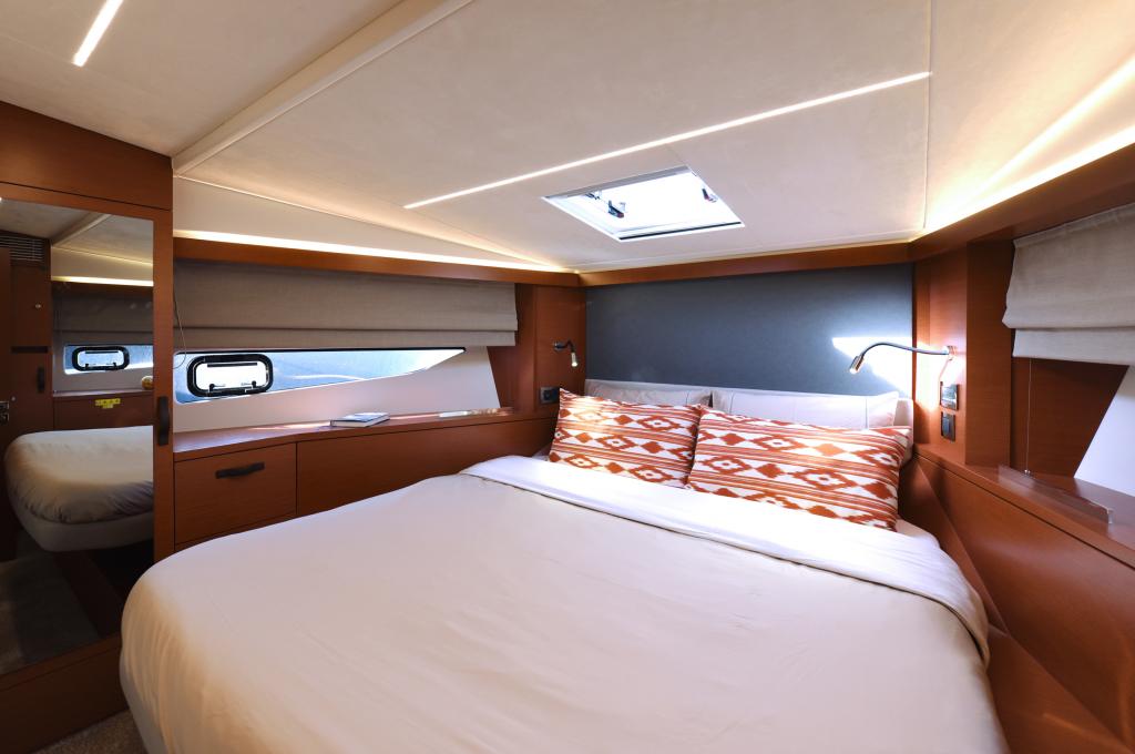 Catalog photo (may differ) | taken on Jan 23, 2021