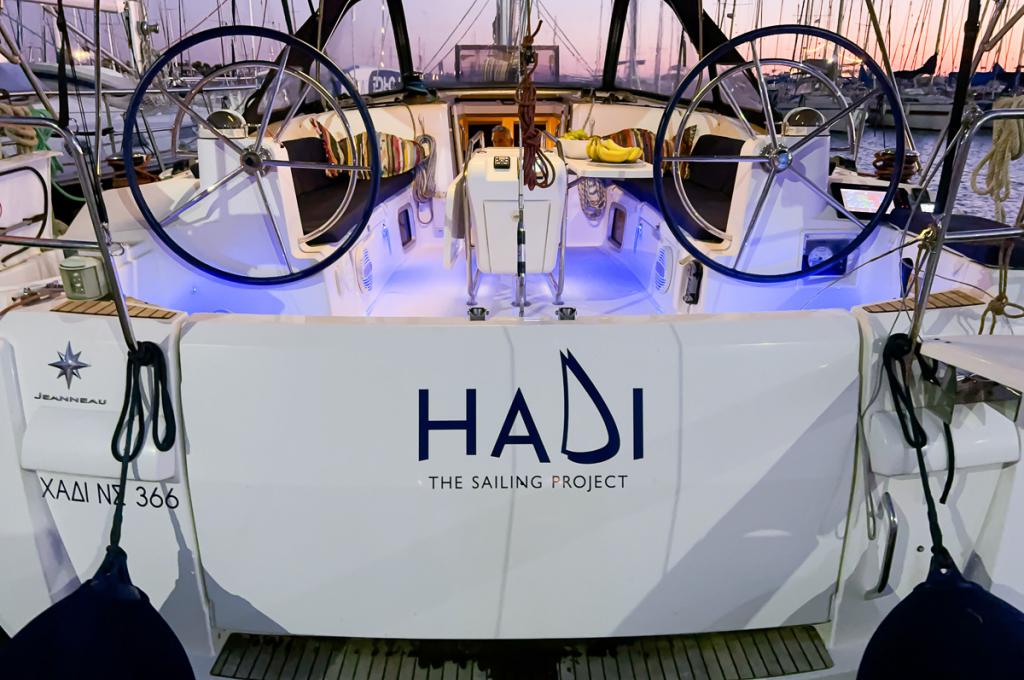 Catalog photo (may differ)