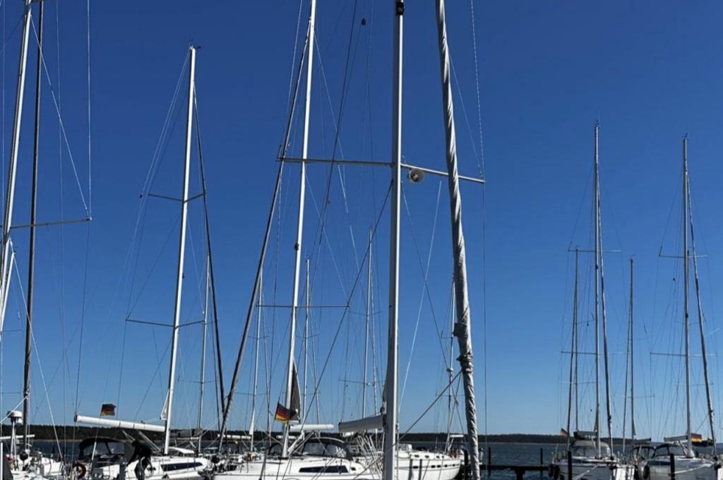 Original photo from a customer | taken on Apr 10, 2026 | Charter company has several identical yachts. Deviations are possible.