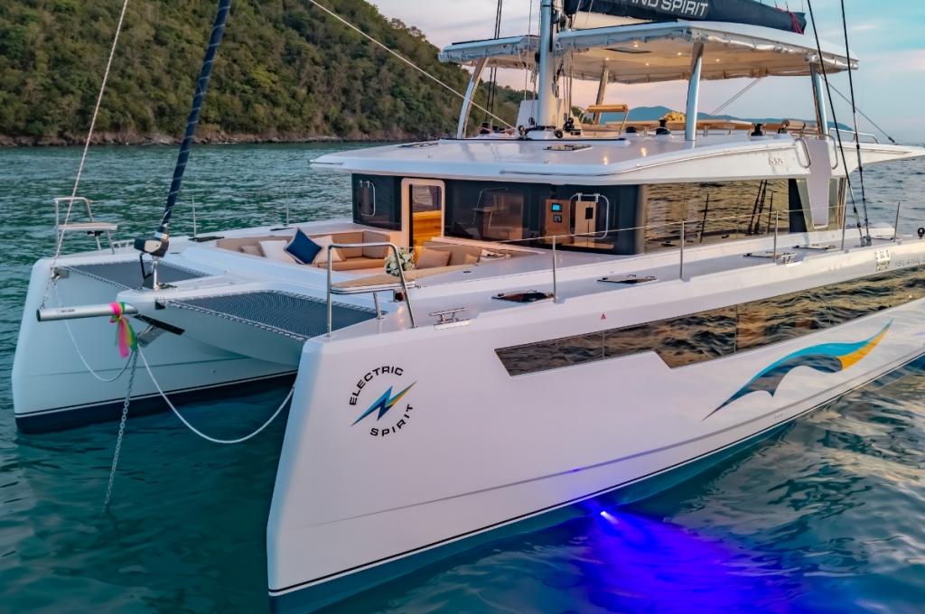 Catalog photo (may differ)