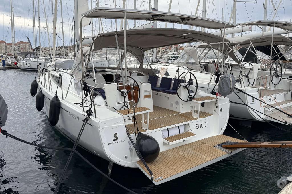 Original photo | taken on Apr 1, 2025