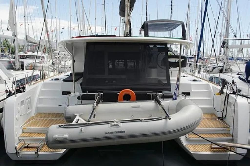 Catalog photo (may differ)