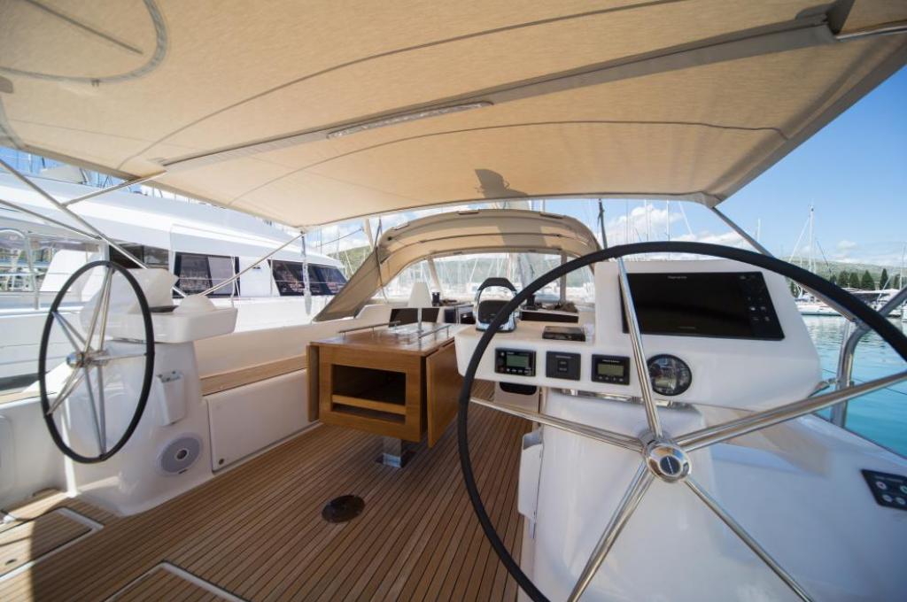 Catalog photo (may differ) | taken on May 16, 2018